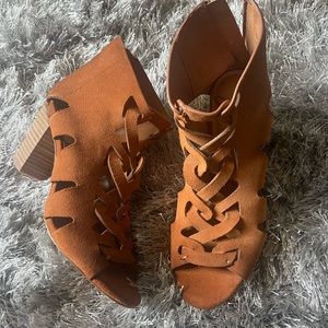 Zodiac Peep toe cut out Booties